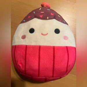 Like New Squishmallow Elpha 8" The Cupcake